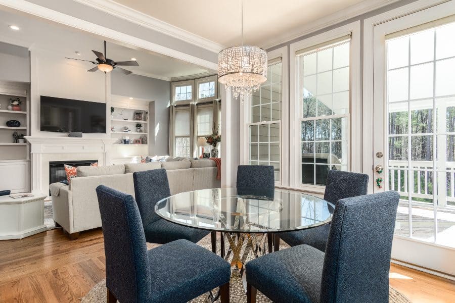 Clean kitchen and dining room