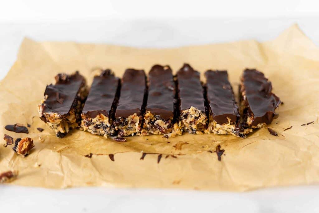 Homemade High-Protein “Kind-Style” Energy Bars